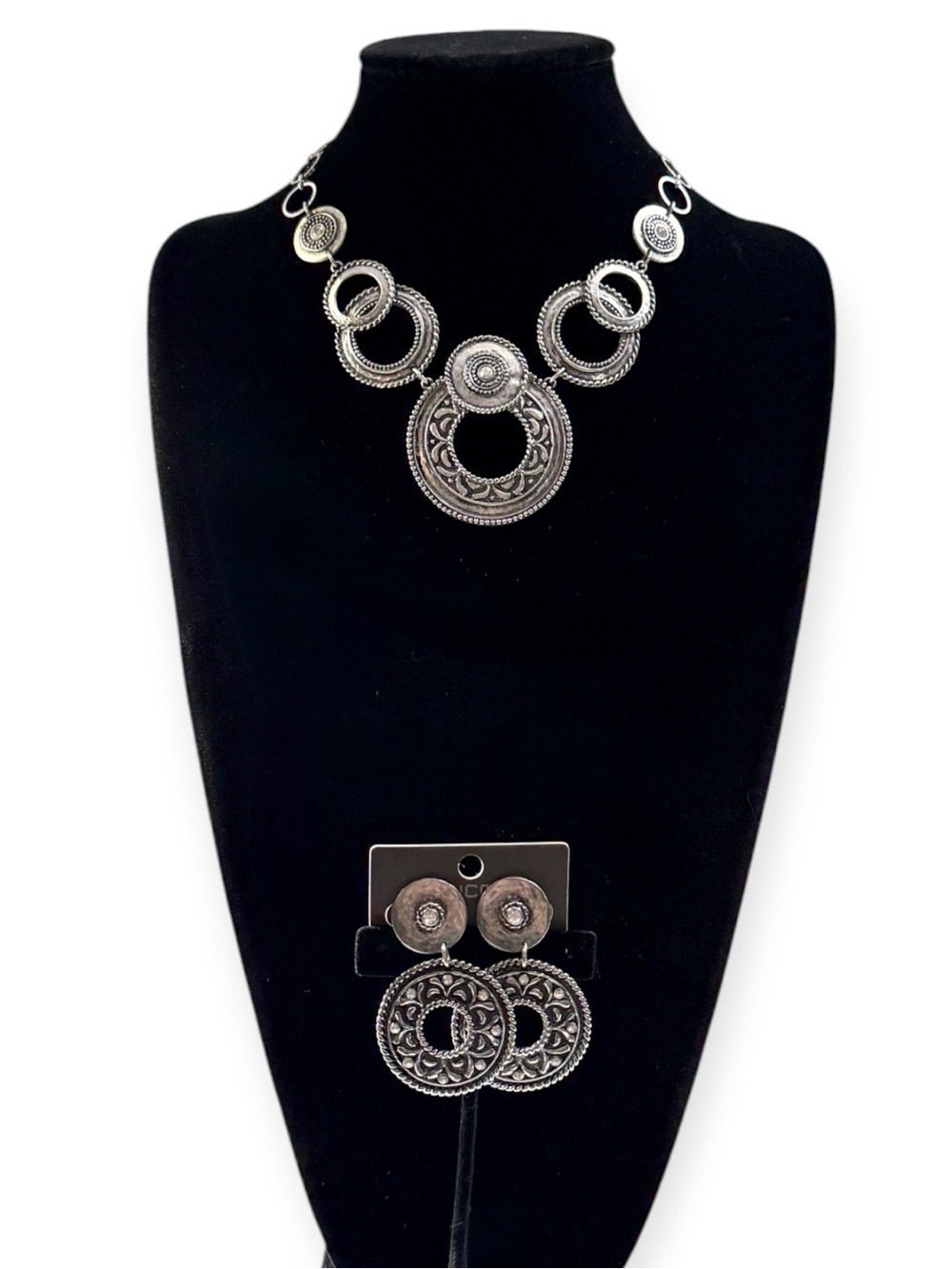 Chico's Antique Silver-Tone Filigree Circle Necklace & Matching Earrings | NWT
